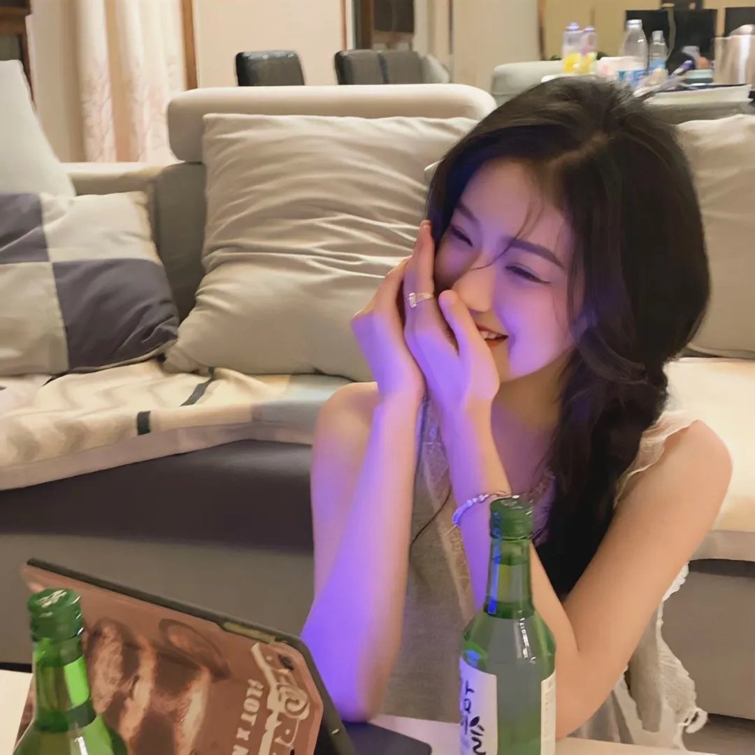 银发的阿基多